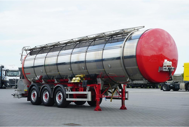 Wielton SOMMER / CYSTERNA SPOZYWCZA / 28 374 LITRÓW / 4 KOMOROWA / WEBAS - Tank semi-trailer: picture 2 Wielton SOMMER / CYSTERNA SPOZYWCZA / 28 374 LITRÓW / 4 KOMOROWA / WEBAS - Tank semi-trailer: picture 2
