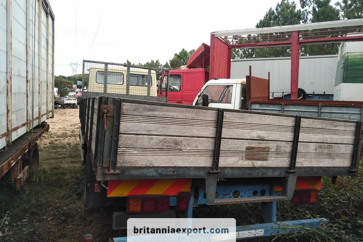 MERCEDES-BENZ 1314 | OM366 6 Cylinder | 4x2 6 Tyres | 13 Ton | On Springs - Dropside/ Flatbed truck: picture 5 MERCEDES-BENZ 1314 | OM366 6 Cylinder | 4x2 6 Tyres | 13 Ton | On Springs - Dropside/ Flatbed truck: picture 5