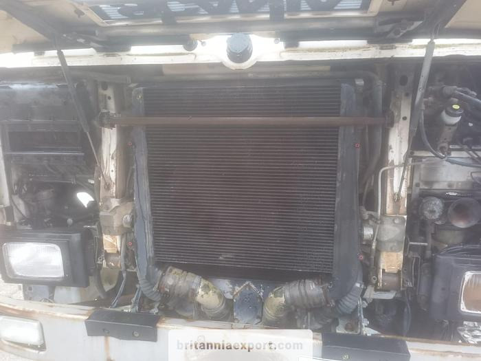 SCANIA P93H 280 6x2 10 Tyres Flatbed Truck – 26 Ton | On springs - Dropside/ Flatbed truck: picture 2 SCANIA P93H 280 6x2 10 Tyres Flatbed Truck – 26 Ton | On springs - Dropside/ Flatbed truck: picture 2