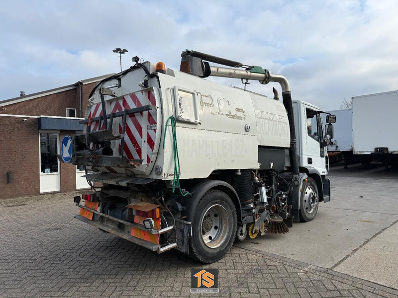 Iveco IVECO EUROCARGO 120E18 - VEEGWAGEN - BELGIUM TRUCK - Road sweeper: picture 4 Iveco IVECO EUROCARGO 120E18 - VEEGWAGEN - BELGIUM TRUCK - Road sweeper: picture 4