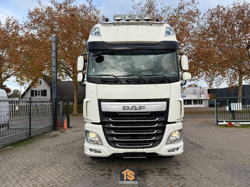 DAF FT XF 106.460 SSC RETARDER - KLIMA - 2 TANKS - GERMAN TRUCK - Tractor unit: picture 2 DAF FT XF 106.460 SSC RETARDER - KLIMA - 2 TANKS - GERMAN TRUCK - Tractor unit: picture 2