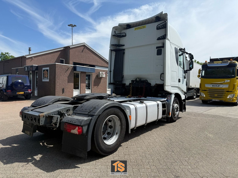 Iveco AS 420 AUTOMATIC - EURO 6 - 2 TANKS - 4X AVAILABLE - TOP! - Tractor unit: picture 2 Iveco AS 420 AUTOMATIC - EURO 6 - 2 TANKS - 4X AVAILABLE - TOP! - Tractor unit: picture 2