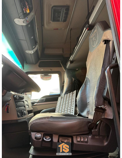 MAN TGX 18.460 - MOTOR PROBLEM - Tractor unit: picture 5 MAN TGX 18.460 - MOTOR PROBLEM - Tractor unit: picture 5