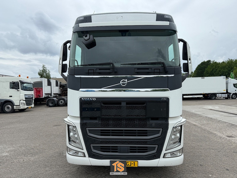 Volvo FH EURO 6 - AUTOMATIC - HYDRAULICS - NL TRUCK - APK/TUV 09/2025 - NEW TACHO - TOP! - Tractor unit: picture 2 Volvo FH EURO 6 - AUTOMATIC - HYDRAULICS - NL TRUCK - APK/TUV 09/2025 - NEW TACHO - TOP! - Tractor unit: picture 2