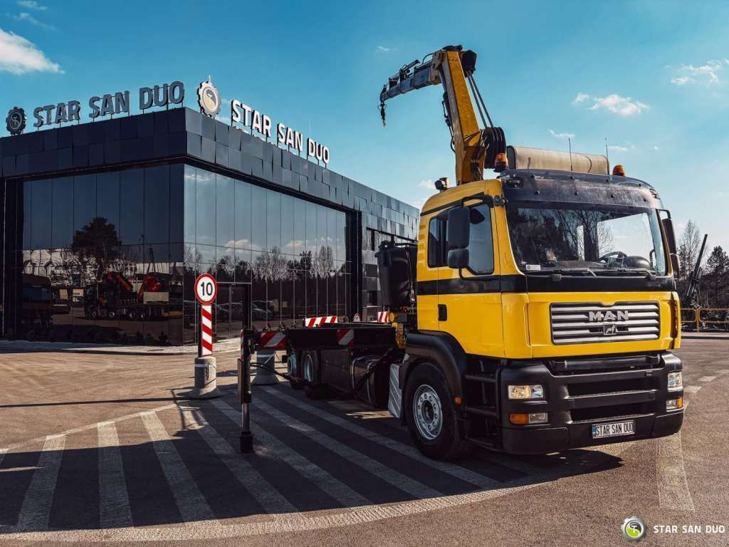 MAN TGA 18.440 6x2 FASSI F 210 A.24 Crane Rotator - Crane truck: picture 2 MAN TGA 18.440 6x2 FASSI F 210 A.24 Crane Rotator - Crane truck: picture 2
