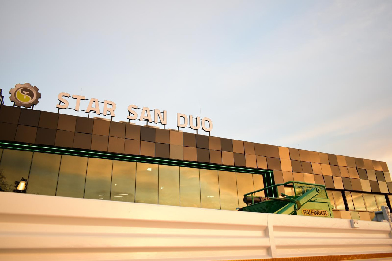 Crane truck : picture 25