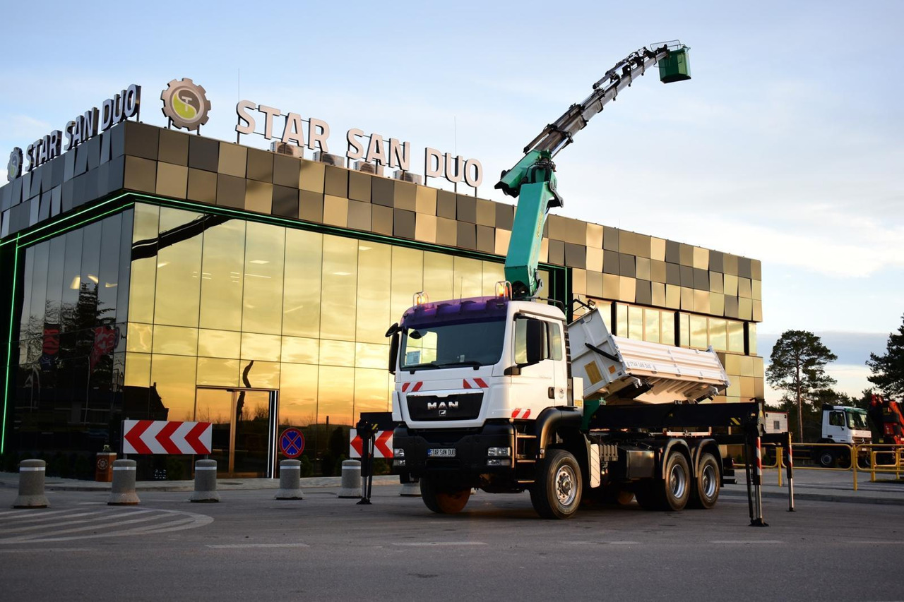 Crane truck : picture 7