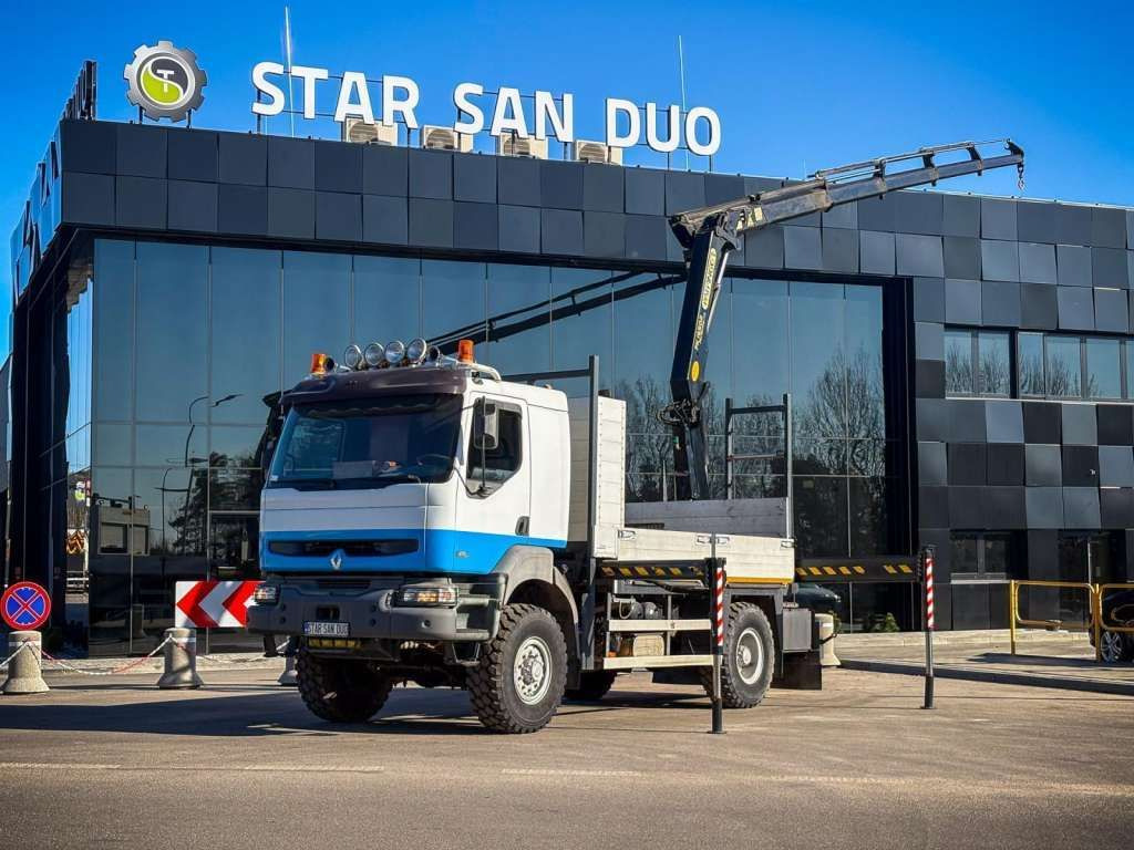Renault KERAX 270 4x4 PALFINGER PK 16502 CRANE WINCH - Crane truck, Dropside/ Flatbed truck: picture 1 Renault KERAX 270 4x4 PALFINGER PK 16502 CRANE WINCH - Crane truck, Dropside/ Flatbed truck: picture 1