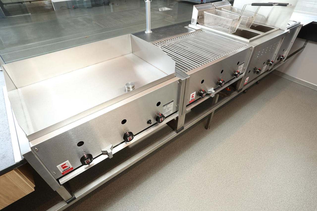 Verkaufsanhänger BORCO HÖHNS - Vending trailer: picture 5 Verkaufsanhänger BORCO HÖHNS - Vending trailer: picture 5