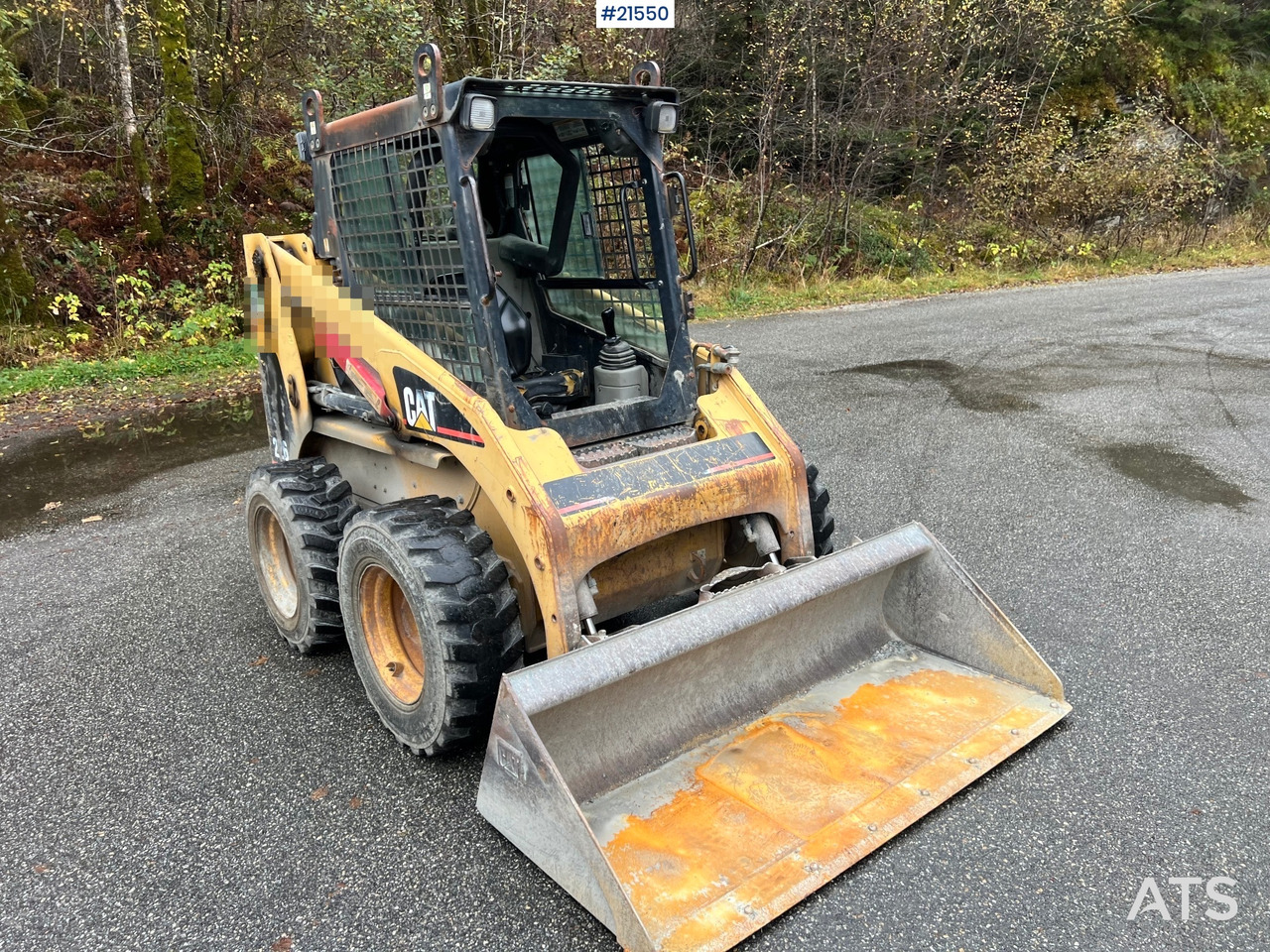 CAT 226 Kompaktlaster m/ skuffe - Skid steer loader: picture 1 CAT 226 Kompaktlaster m/ skuffe - Skid steer loader: picture 1