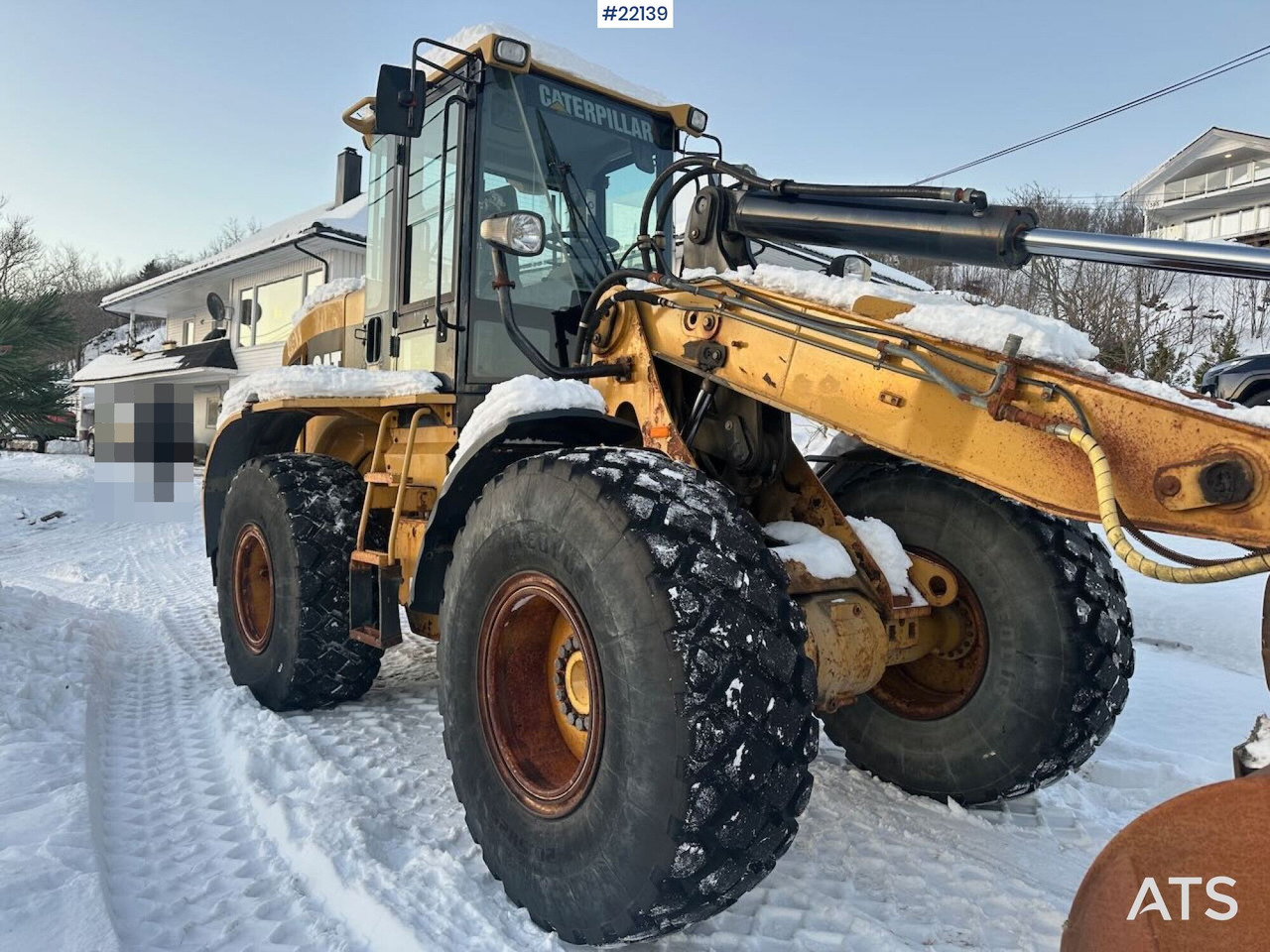 CAT 930G m/ skuffe, pallegafler og vekt. Se timer! SE VIDEO - Wheel loader: picture 2 CAT 930G m/ skuffe, pallegafler og vekt. Se timer! SE VIDEO - Wheel loader: picture 2