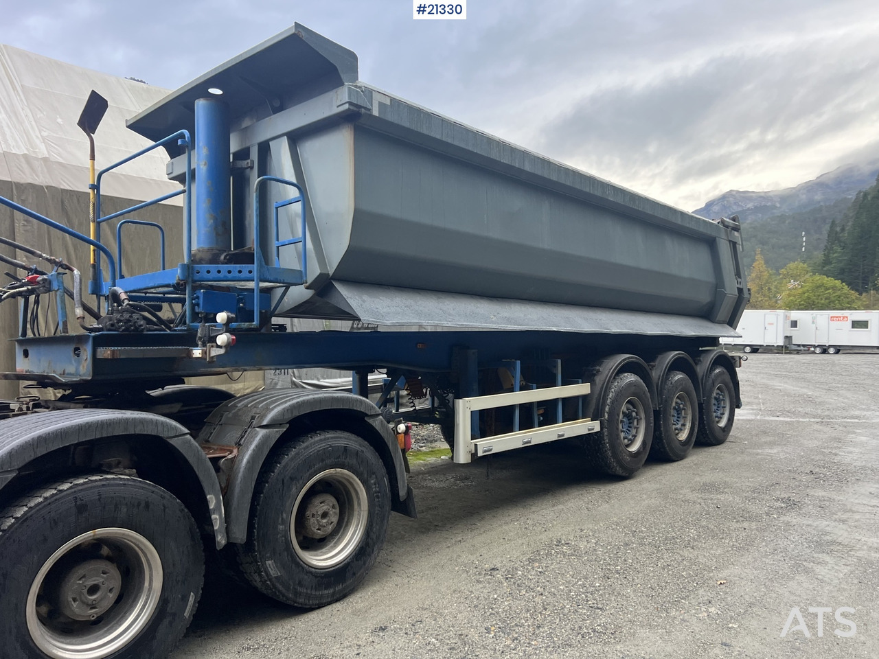 Carnehl 3 akslet tippsemi - Tipper semi-trailer: picture 2 Carnehl 3 akslet tippsemi - Tipper semi-trailer: picture 2