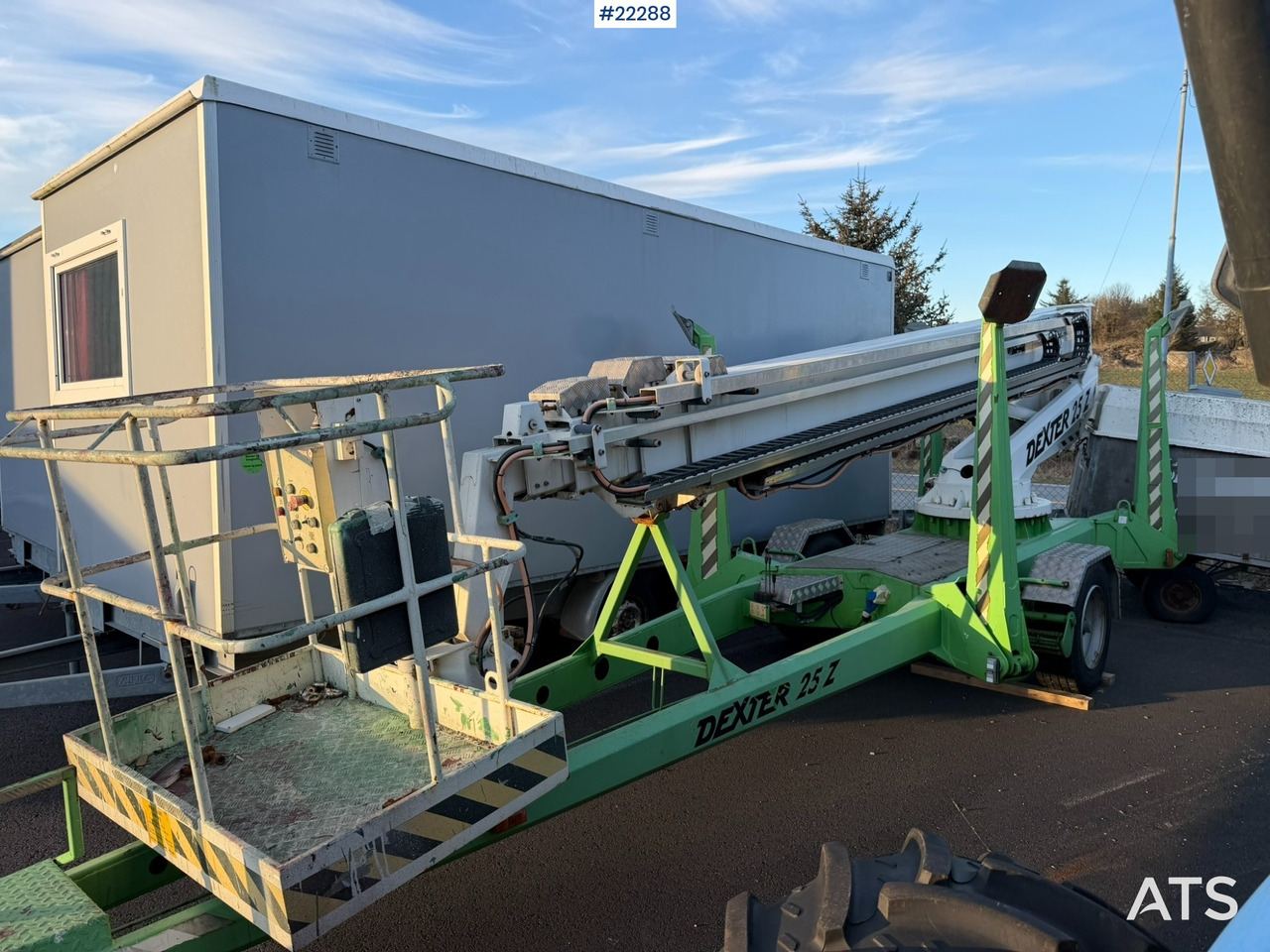 Dexter 25Z lift - Trailer mounted boom lift: picture 3 Dexter 25Z lift - Trailer mounted boom lift: picture 3