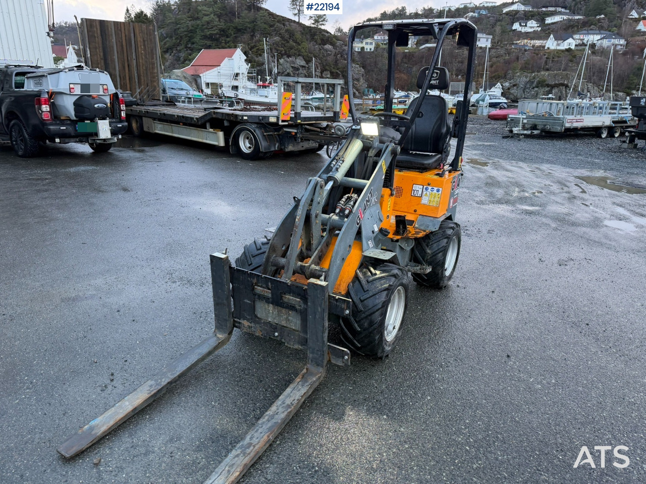 Giant D204SW hjullaster m/ skuffe og pallegafler - Wheel loader: picture 4 Giant D204SW hjullaster m/ skuffe og pallegafler - Wheel loader: picture 4
