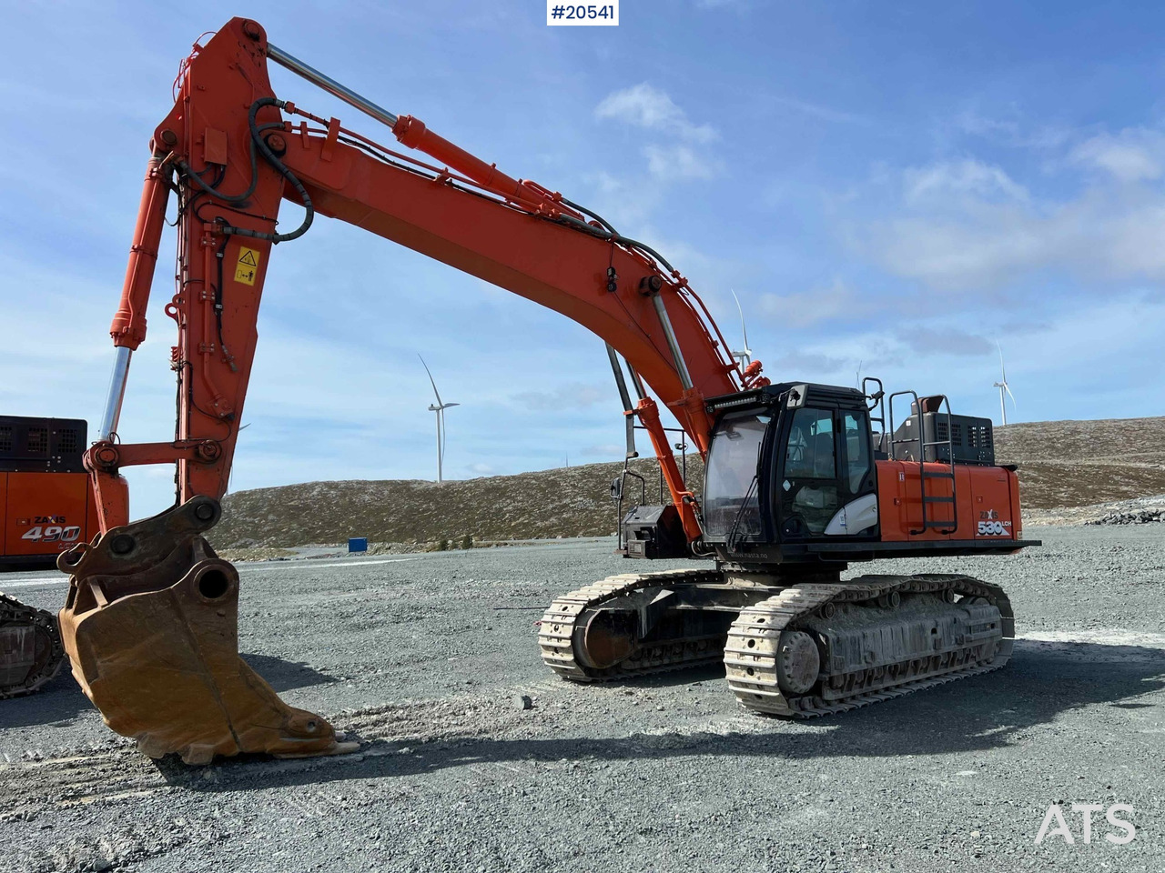 Hitachi zx530LCH-6 gravemaskin m/ graveskuffe. SE VIDEO - Excavator: picture 1 Hitachi zx530LCH-6 gravemaskin m/ graveskuffe. SE VIDEO - Excavator: picture 1