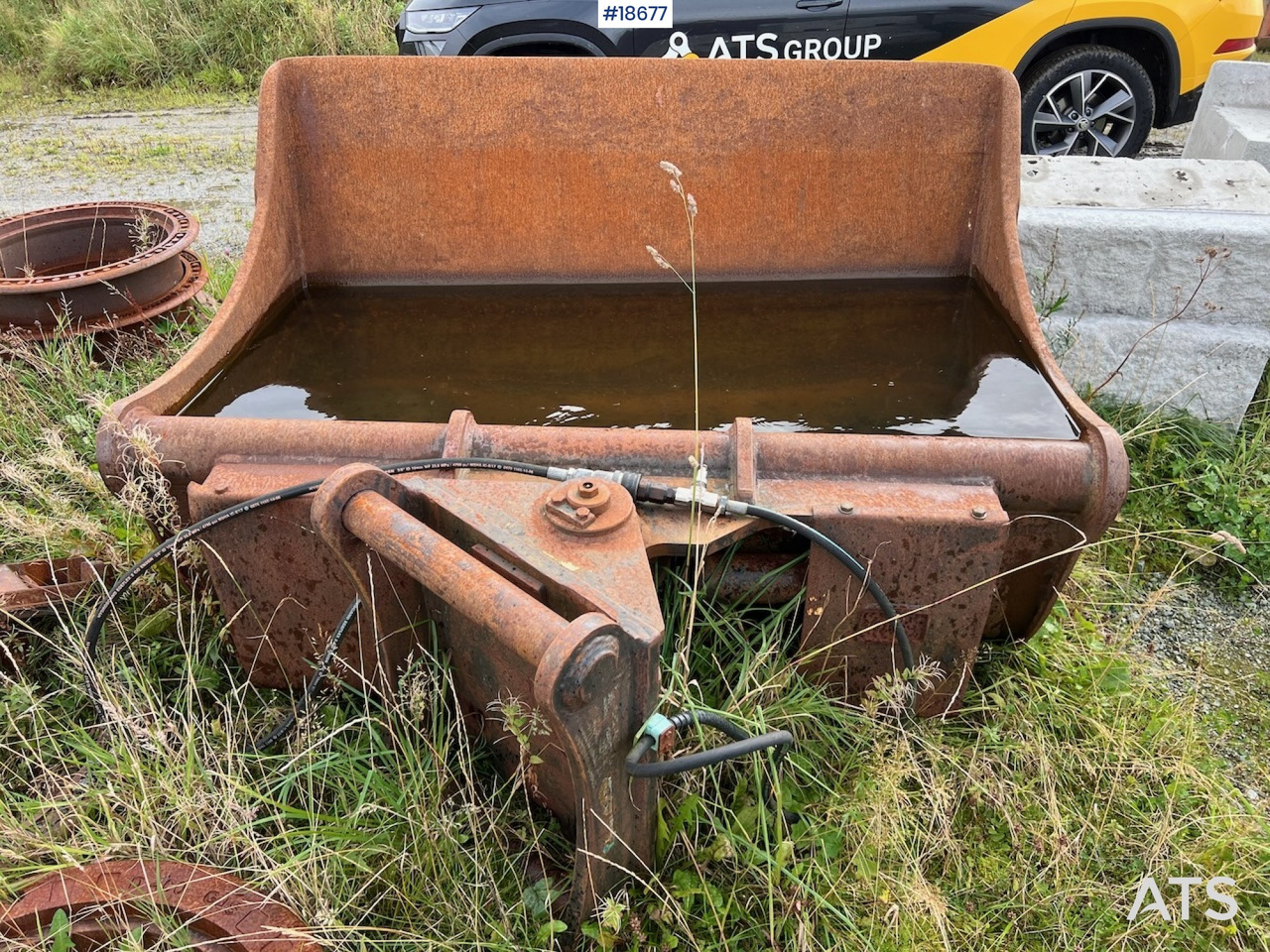 Hydr. pusseskuffe Hydr. pusseskuffe - Excavator bucket for Construction machinery: picture 3 Hydr. pusseskuffe Hydr. pusseskuffe - Excavator bucket for Construction machinery: picture 3