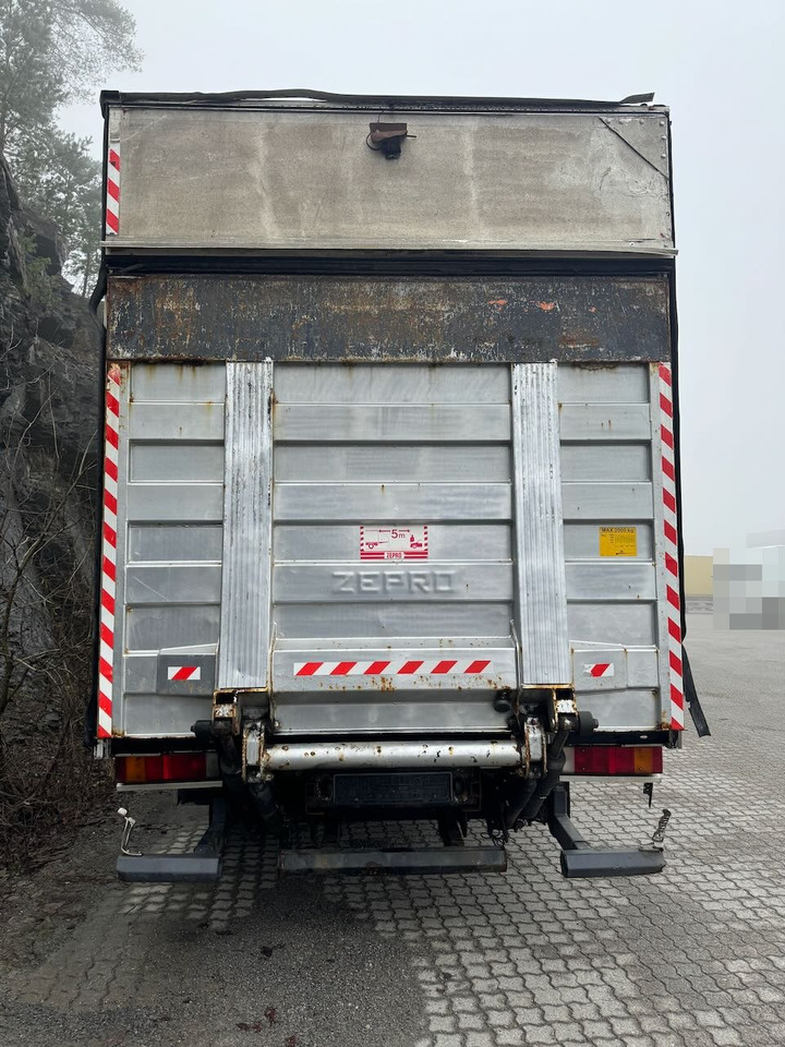 Iveco Stralis - Box truck: picture 5 Iveco Stralis - Box truck: picture 5