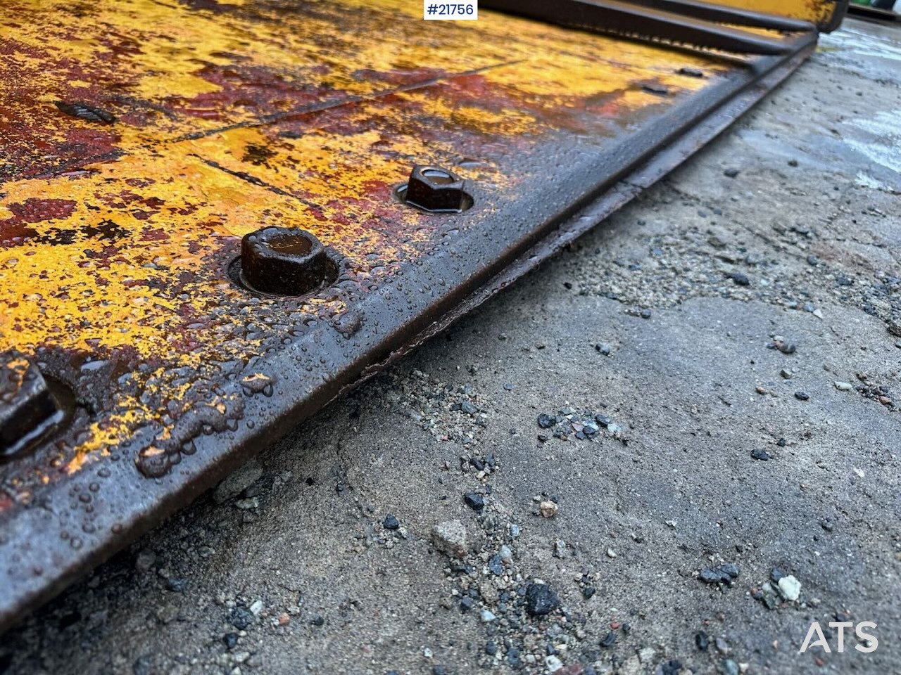 Klappvingeskuffe til hjullaster - Loader bucket: picture 4 Klappvingeskuffe til hjullaster - Loader bucket: picture 4