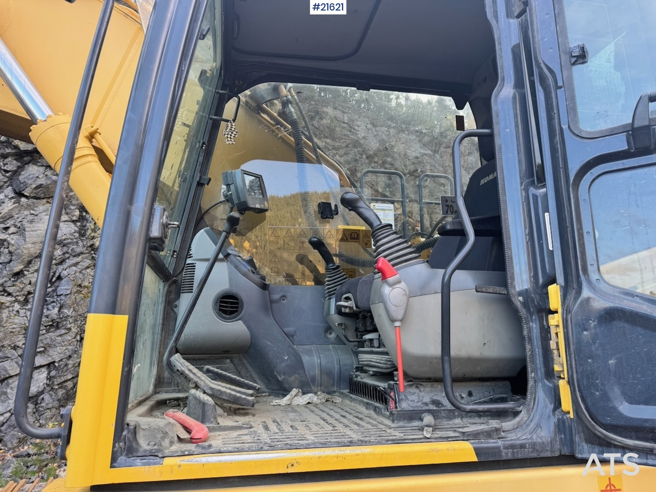 Crawler excavator Komatsu Komatsu PC290LC-10 m/ Rototilt, 2 skuffer og GPS. Nytt understell!: picture 35 Crawler excavator Komatsu Komatsu PC290LC-10 m/ Rototilt, 2 skuffer og GPS. Nytt understell!: picture 35