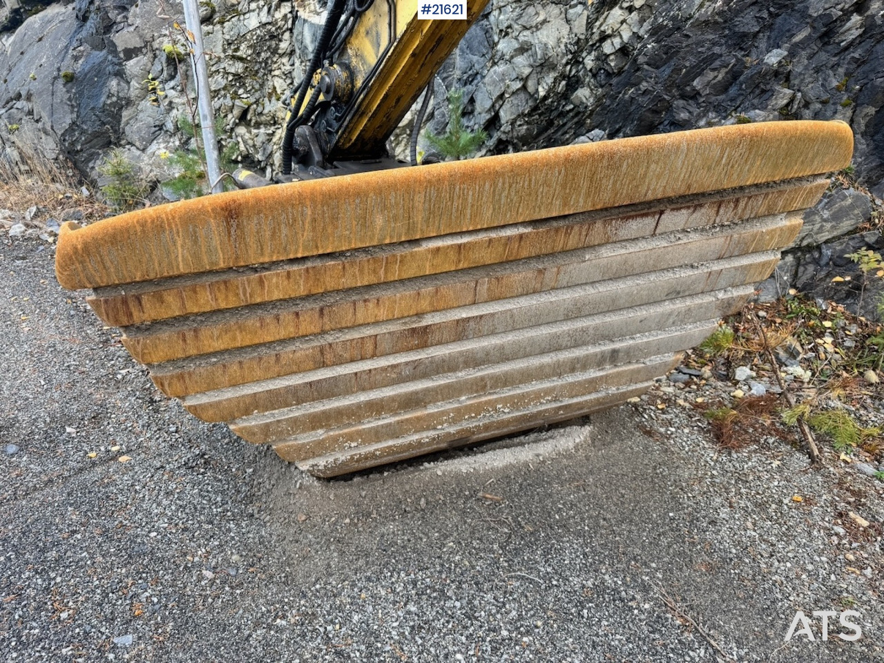 Crawler excavator Komatsu Komatsu PC290LC-10 m/ Rototilt, 2 skuffer og GPS. Nytt understell!: picture 15 Crawler excavator Komatsu Komatsu PC290LC-10 m/ Rototilt, 2 skuffer og GPS. Nytt understell!: picture 15