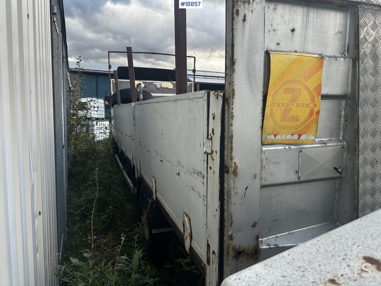 MAN 13-232 - Dropside/ Flatbed truck: picture 5 MAN 13-232 - Dropside/ Flatbed truck: picture 5
