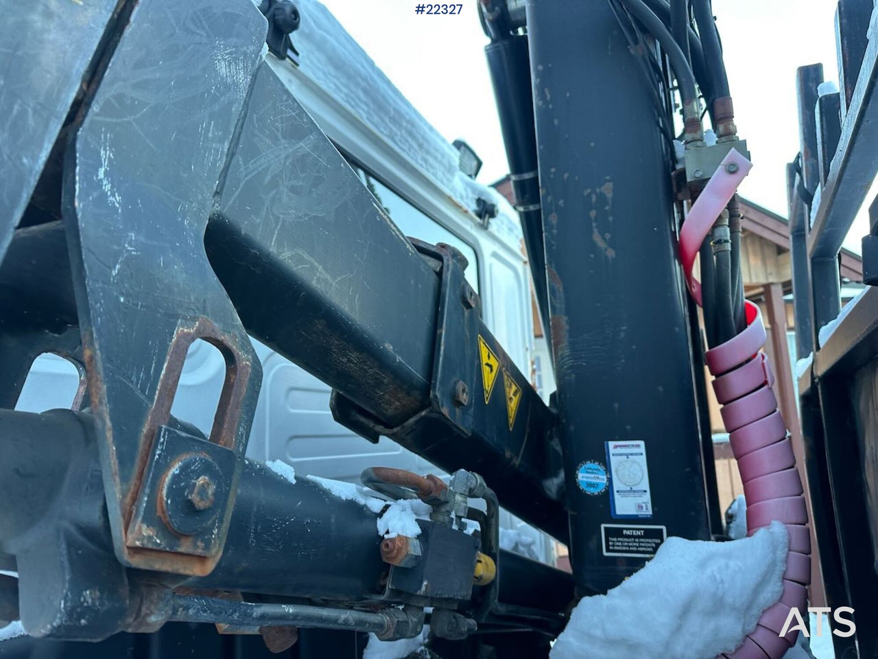 Crane truck MAN 14 224 LC kranbil m / 7 t/m kran og to sett dekk. Lav km stand. SE VIDEO: picture 26