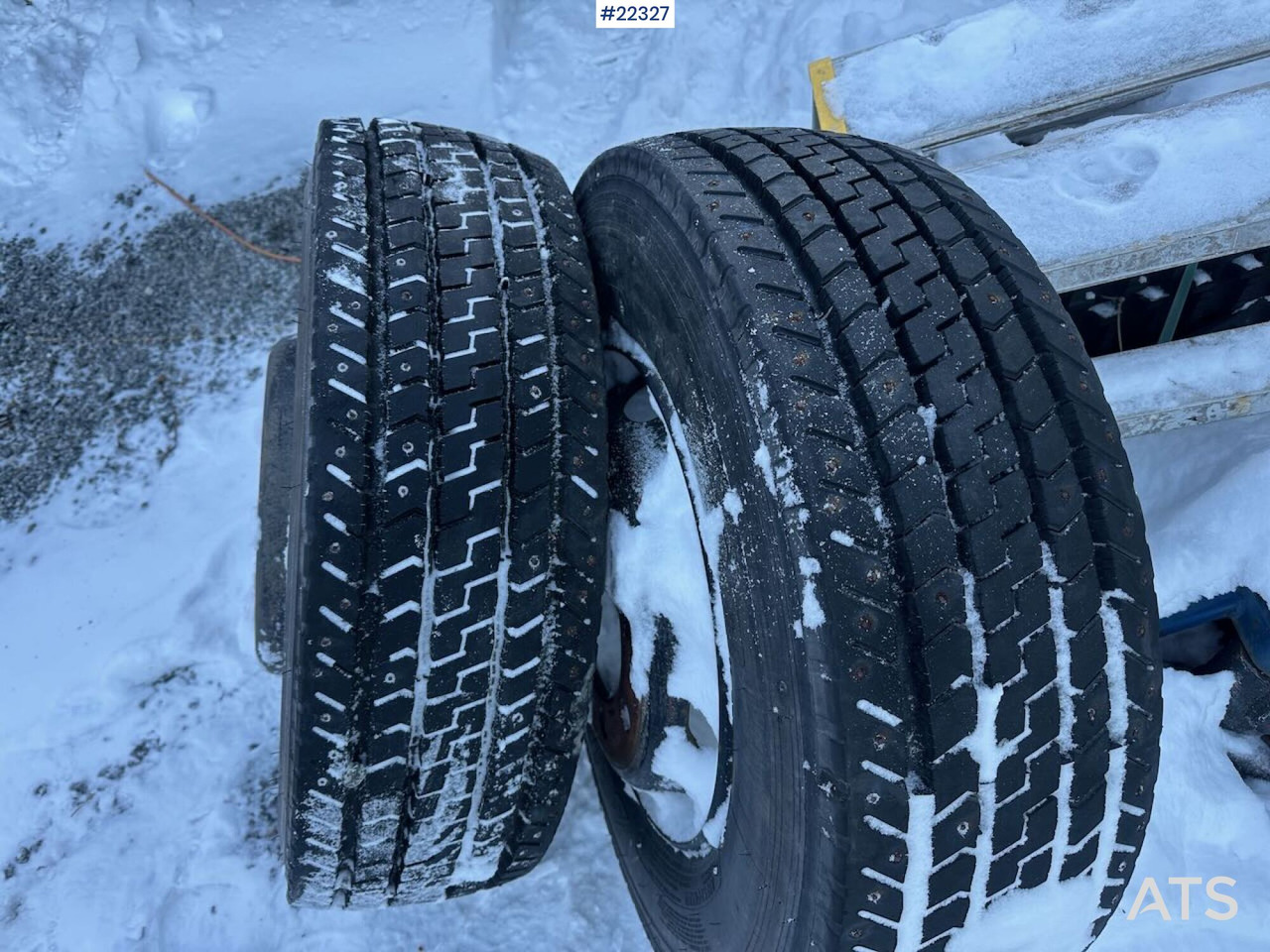 Crane truck MAN 14 224 LC kranbil m / 7 t/m kran og to sett dekk. Lav km stand. SE VIDEO: picture 49