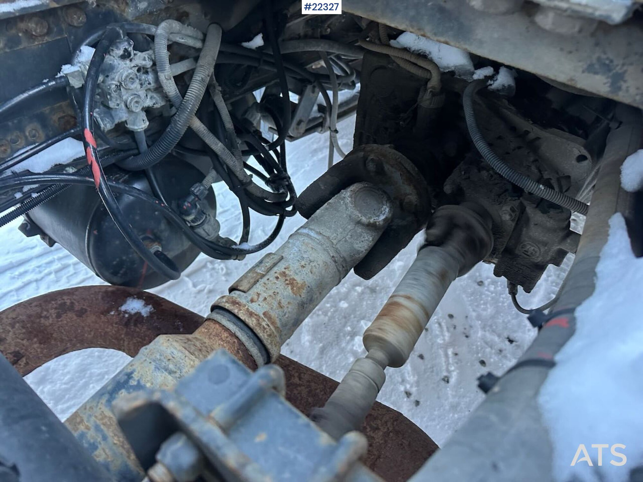 Crane truck MAN 14 224 LC kranbil m / 7 t/m kran og to sett dekk. Lav km stand. SE VIDEO: picture 21