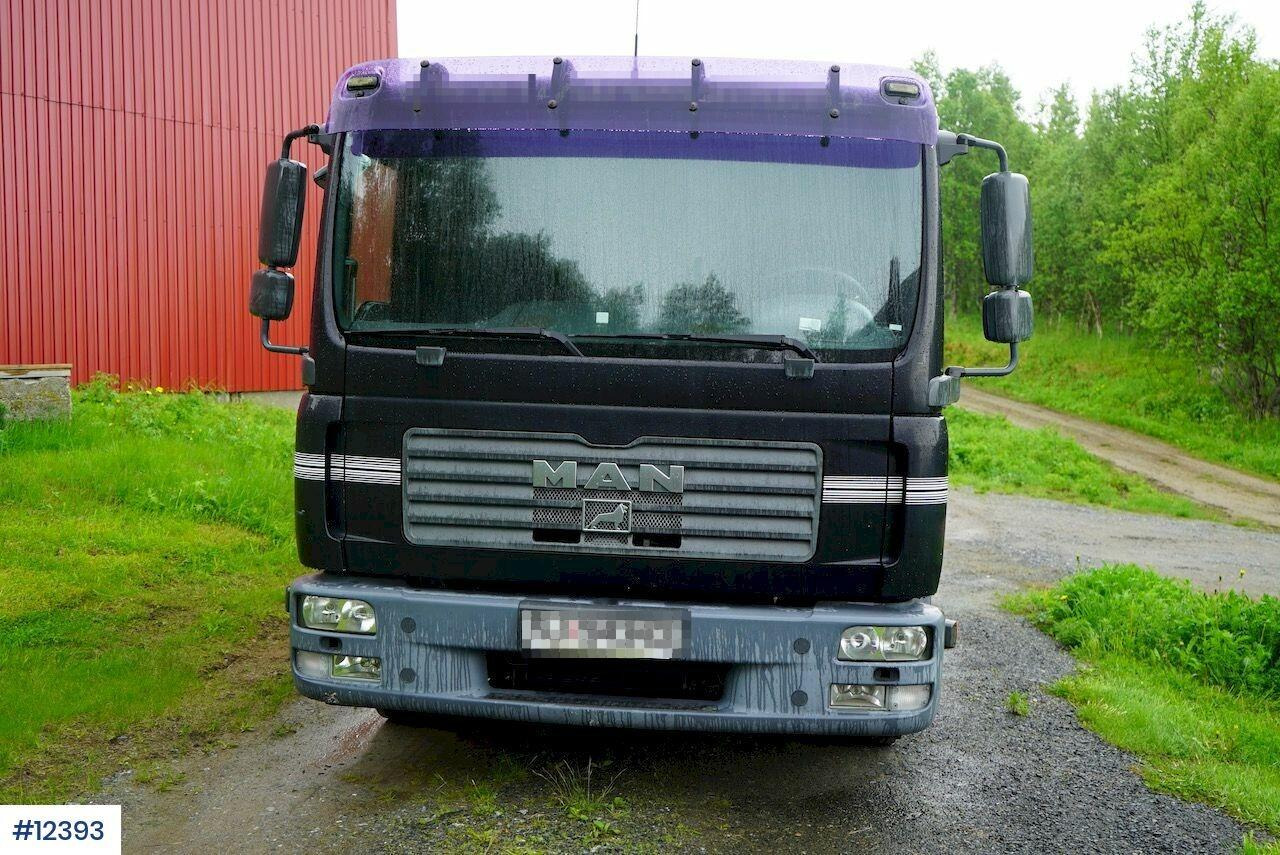 Dropside/ Flatbed truck MAN TGL 8.240: picture 10