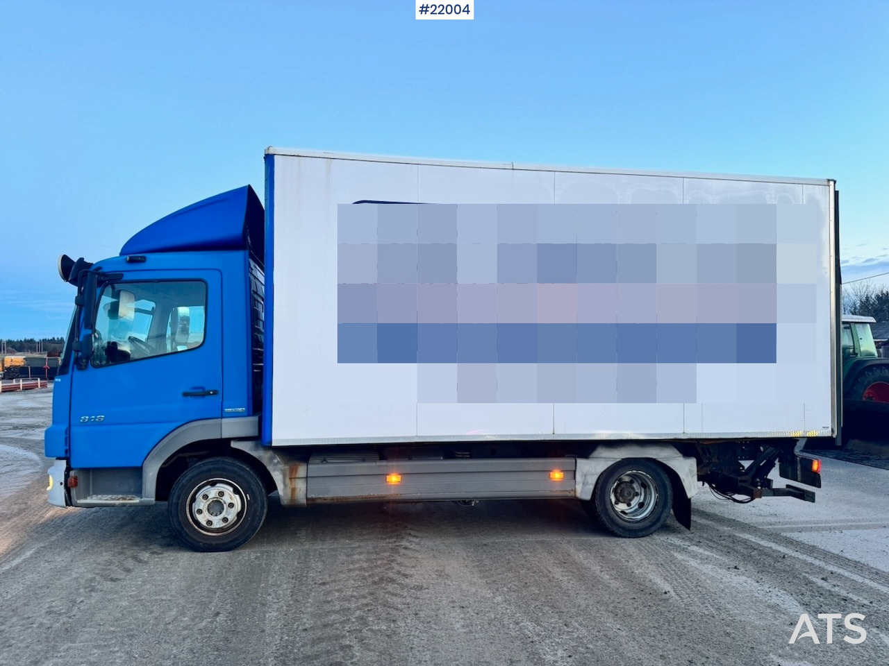 Mercedes 2012 Mercedes Atego 818 Skapbil m/ Løftelem. 140 000 km! - Box truck: picture 3 Mercedes 2012 Mercedes Atego 818 Skapbil m/ Løftelem. 140 000 km! - Box truck: picture 3
