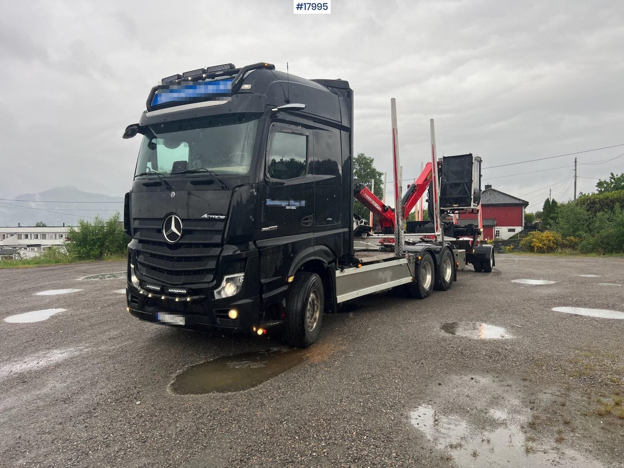 Mercedes Actros - Logging truck: picture 1 Mercedes Actros - Logging truck: picture 1