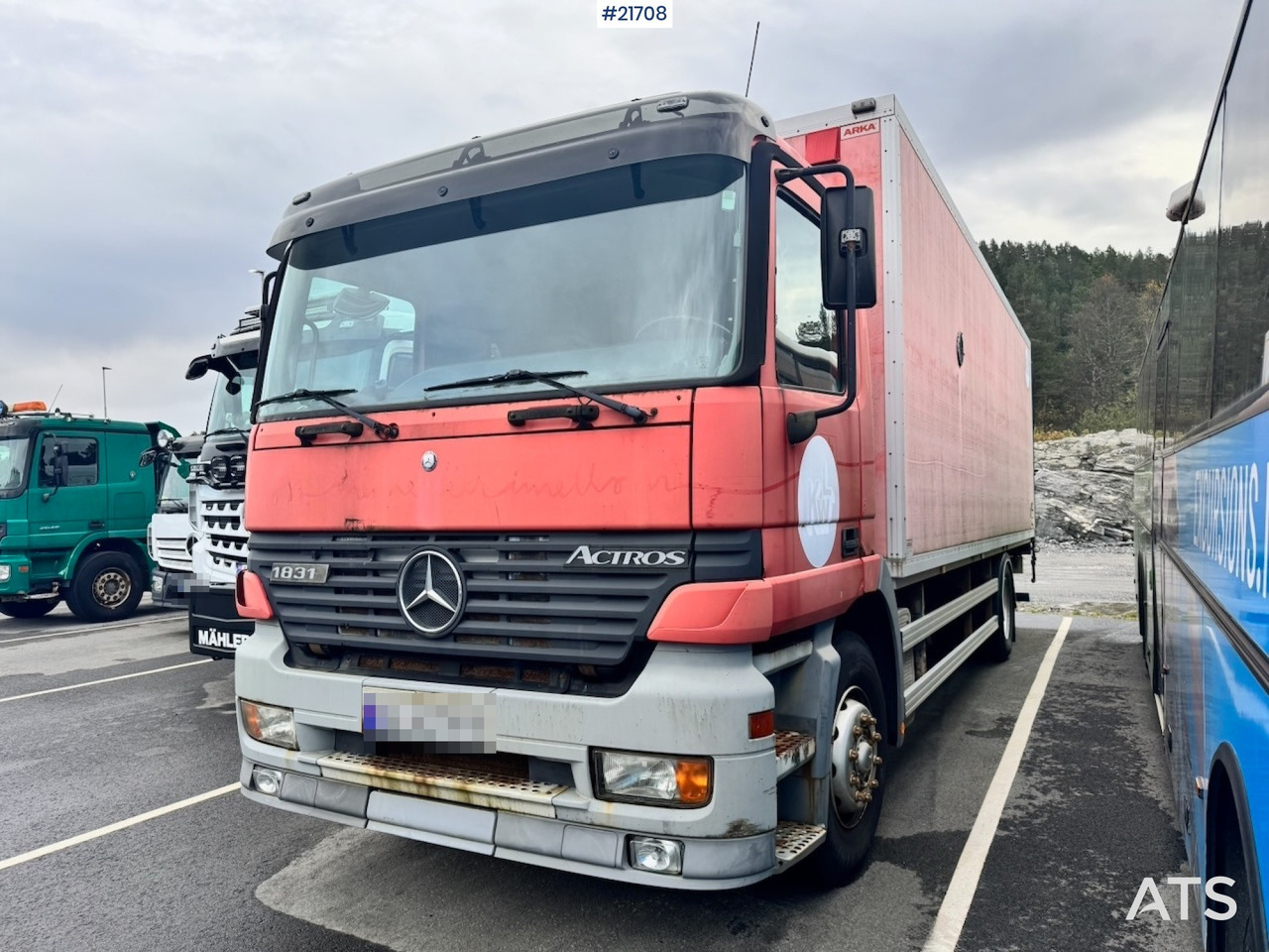 Mercedes Mercedes Actros 1831 4x2 Skapbil. Eu-godkjent og 282 000 km! - Box truck: picture 1 Mercedes Mercedes Actros 1831 4x2 Skapbil. Eu-godkjent og 282 000 km! - Box truck: picture 1