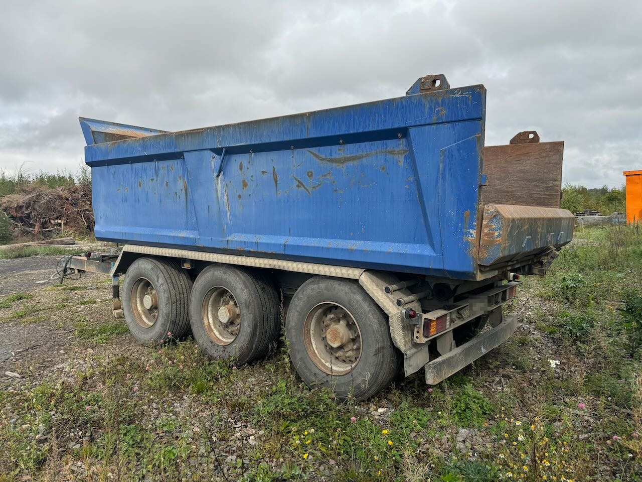 Nor-Slep Trippel kjerre - Tipper trailer: picture 3 Nor-Slep Trippel kjerre - Tipper trailer: picture 3
