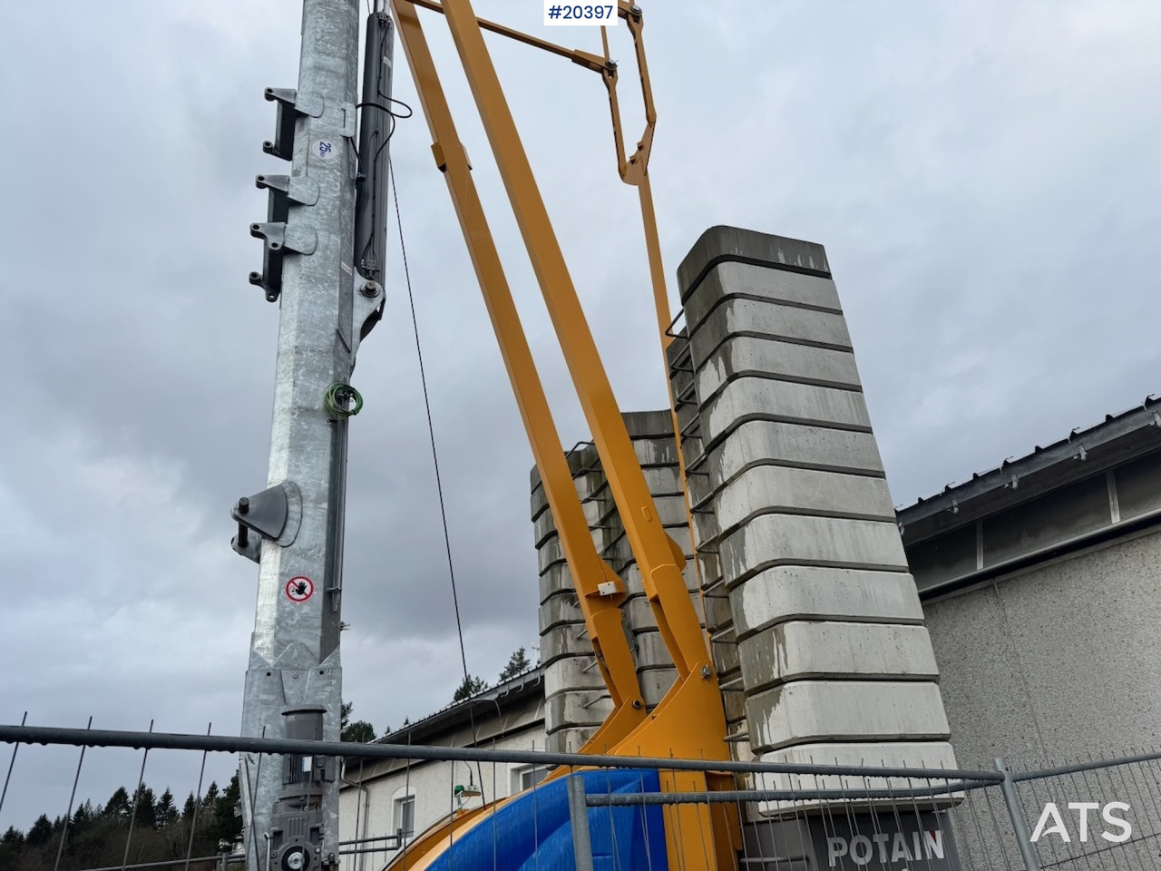 Self-erecting tower crane Potain IGO50: picture 8