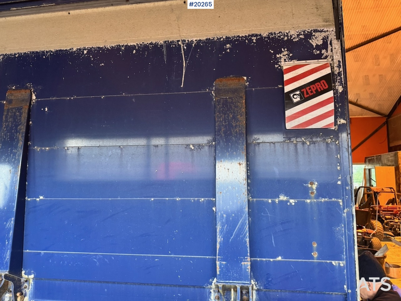 Box truck Renault midlum 220.08: picture 36 Box truck Renault midlum 220.08: picture 36