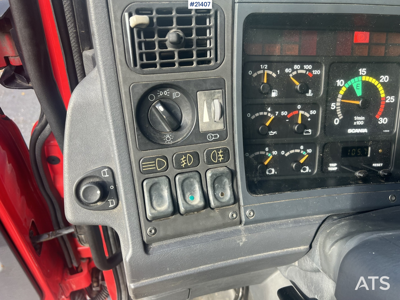 Tipper Scania P124G: picture 30
