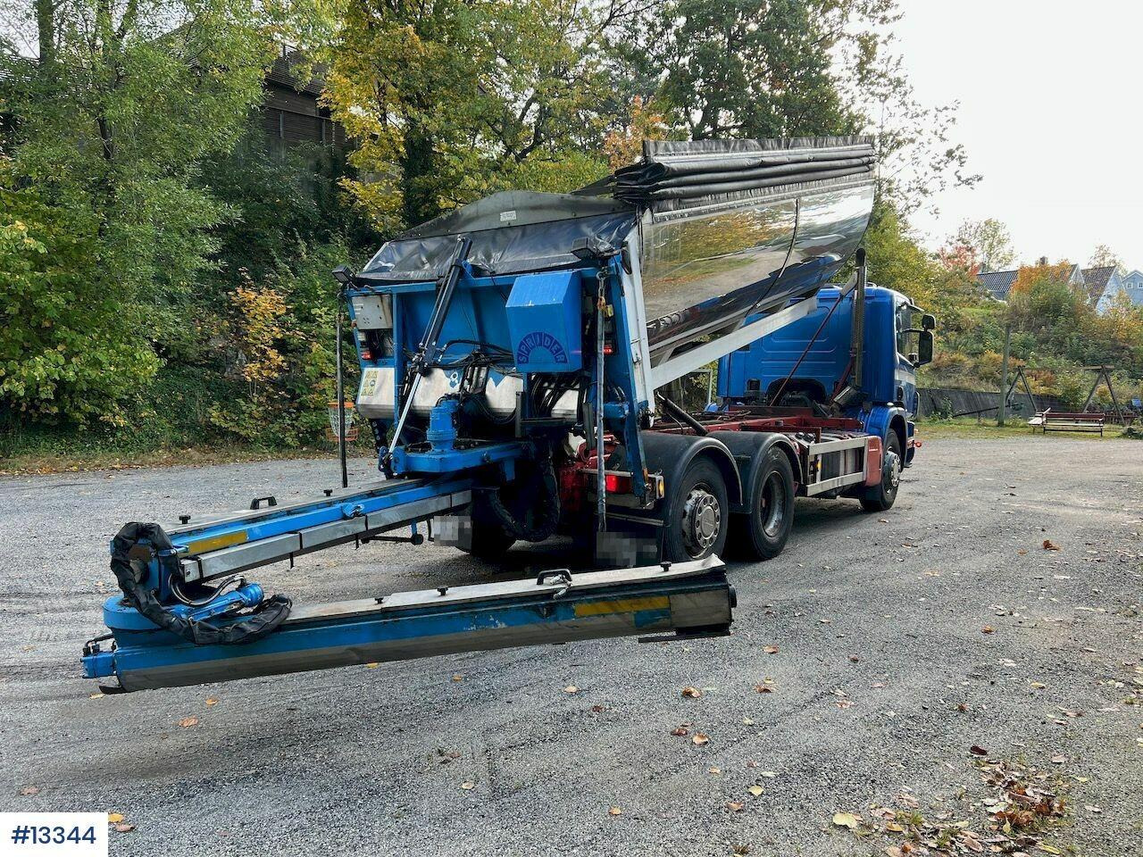 Scania P94G - Tipper: picture 4 Scania P94G - Tipper: picture 4