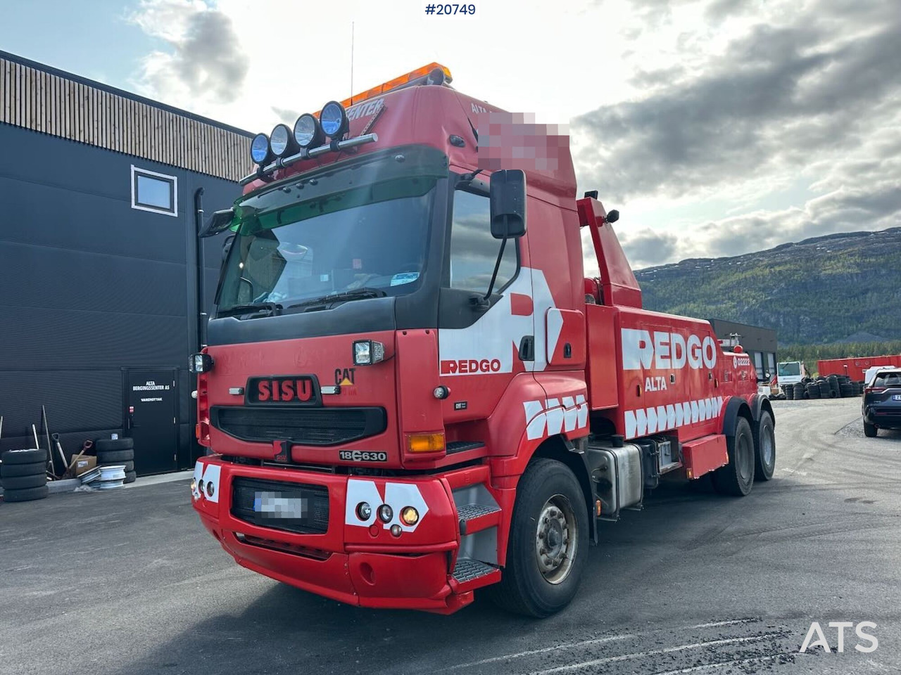 Sisu E18M 6x4 tungberger m/ EKA påbygg og kjettinger. SE VIDEO - Tow truck: picture 1 Sisu E18M 6x4 tungberger m/ EKA påbygg og kjettinger. SE VIDEO - Tow truck: picture 1