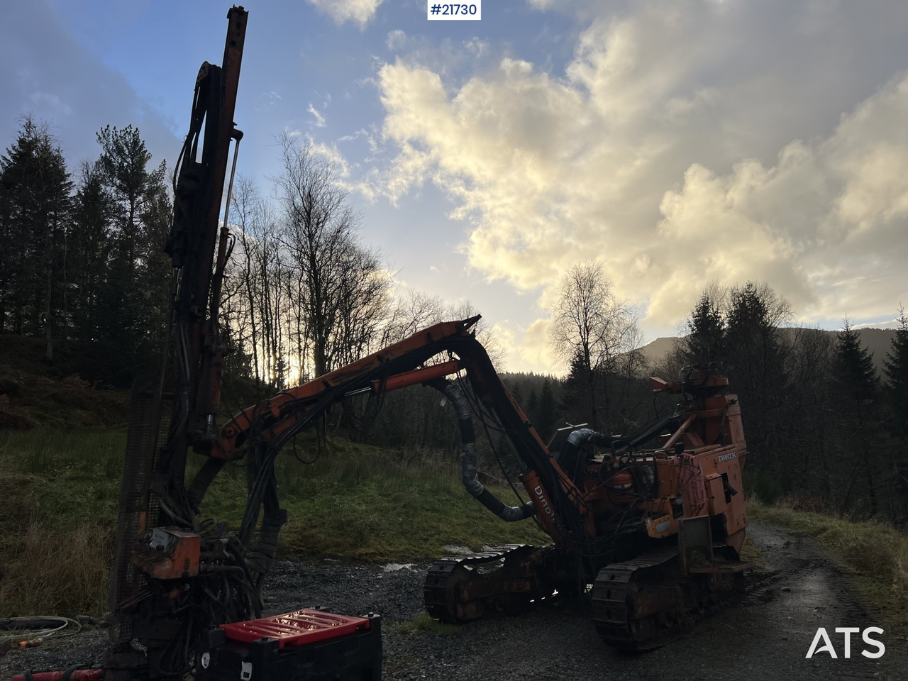 Tamrock DHA400 Borerigg m/ HLR 438L hammer - Drilling rig: picture 5 Tamrock DHA400 Borerigg m/ HLR 438L hammer - Drilling rig: picture 5