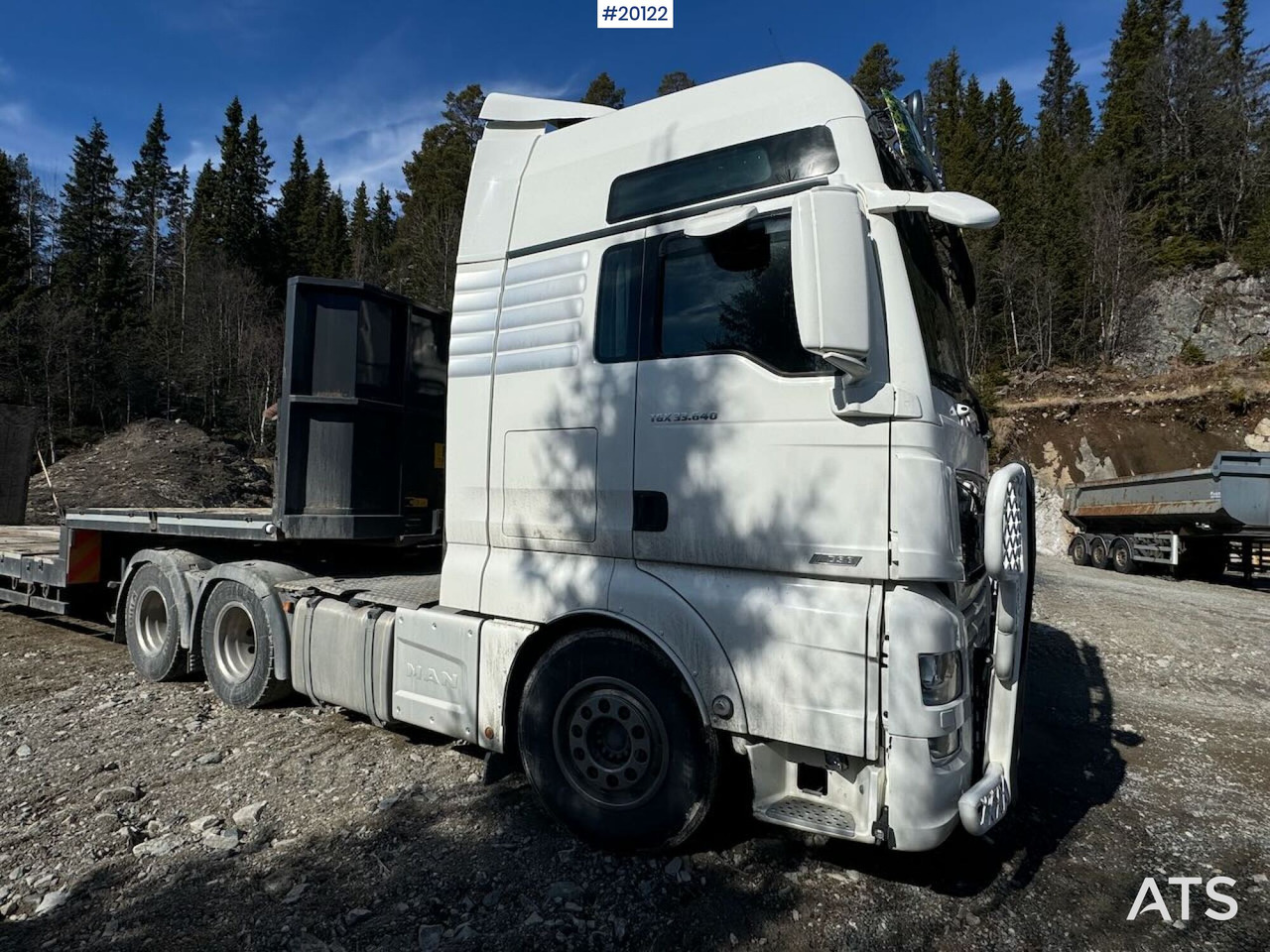 MAN TGX 33.640 - Tractor unit: picture 5 MAN TGX 33.640 - Tractor unit: picture 5