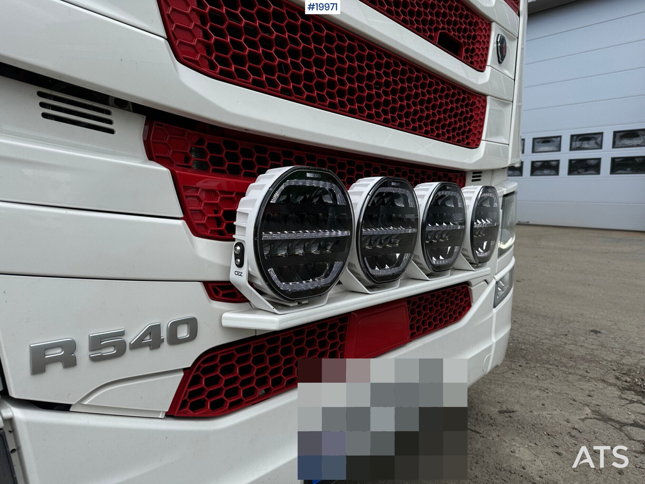 Tractor unit Scania R540: picture 24