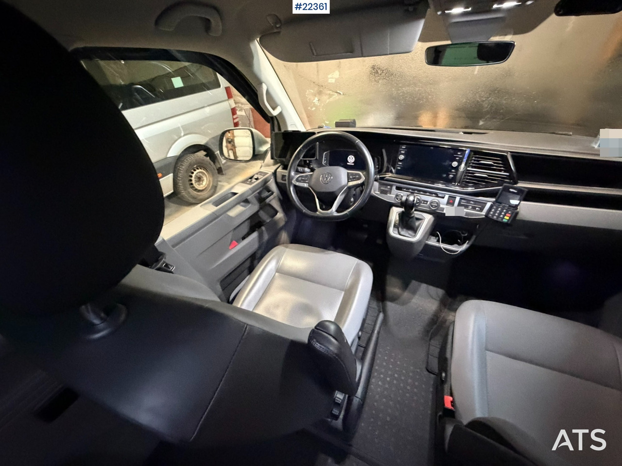 Car Volkswagen CARAVELLE: picture 39