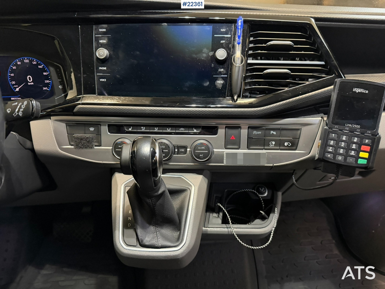 Car Volkswagen CARAVELLE: picture 35