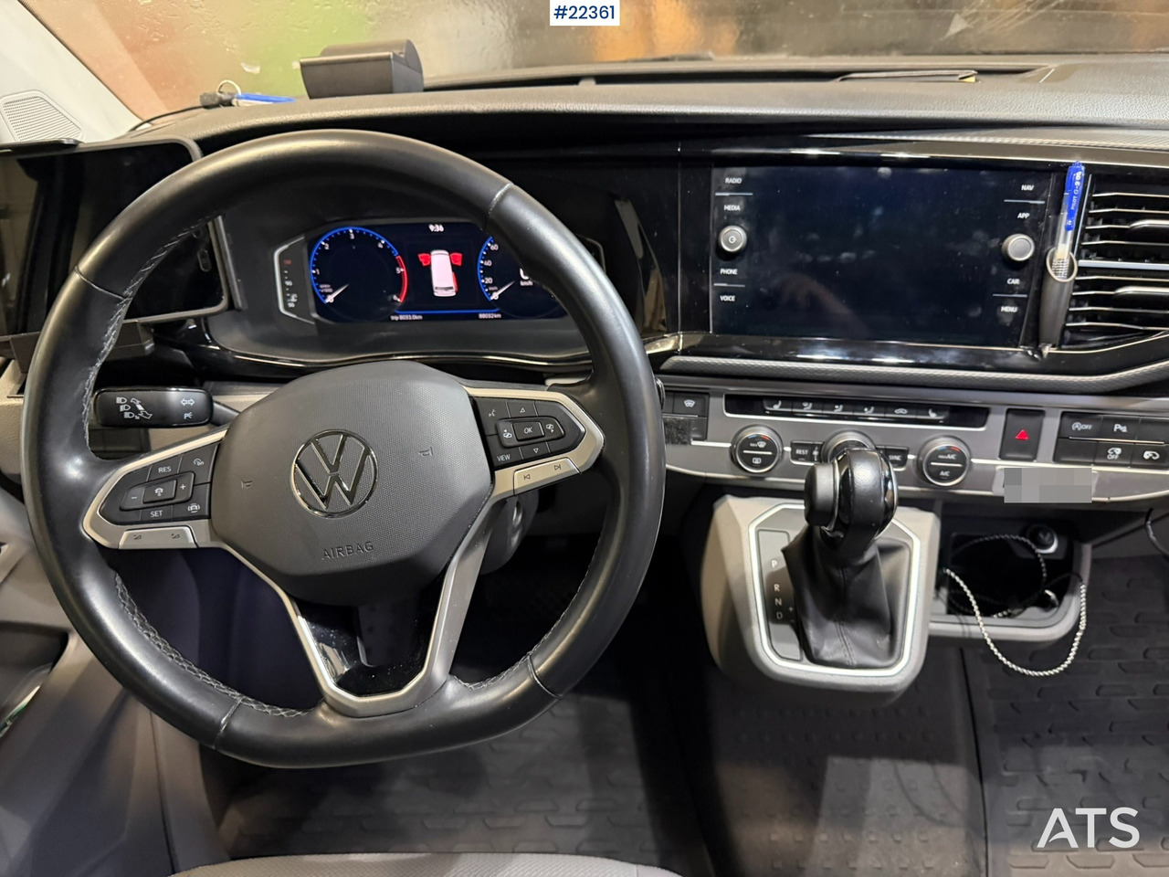 Car Volkswagen CARAVELLE: picture 30