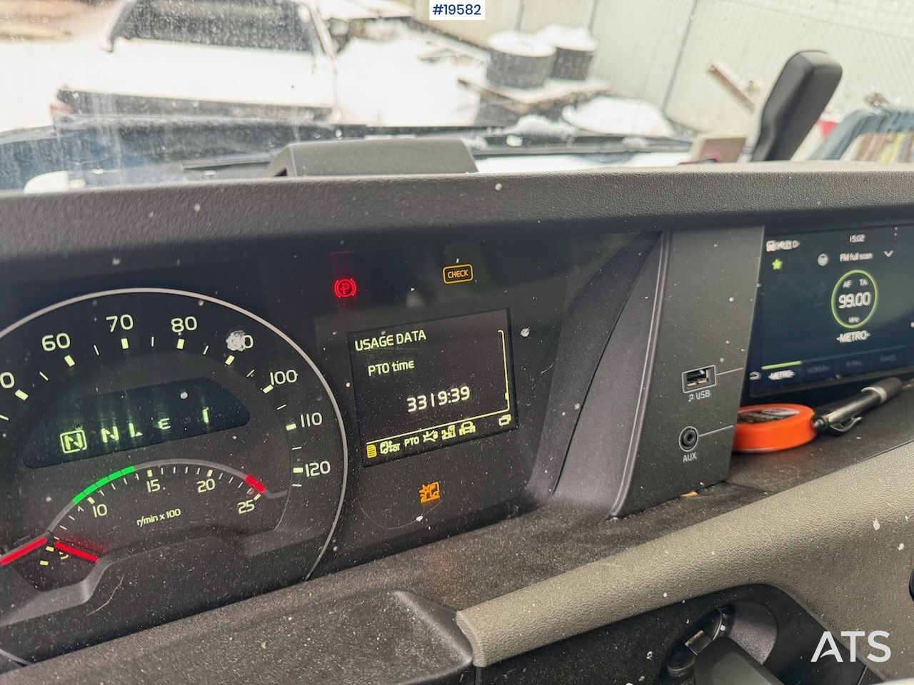 Crane truck Volvo 2019 Volvo FH540 8x4 Tridem Kranbil m/ 50 t/m HMF kran m/ Jibb. Lite km og krantimer!: picture 28