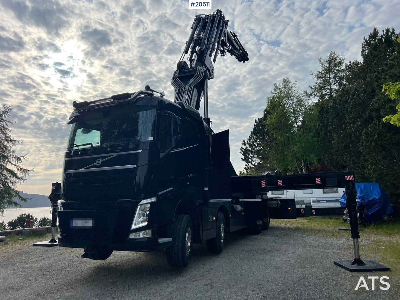 Volvo FH 540 8x2 Kranbil m/ 2021 165 t/m HIDROKON kran m/ jibb og vinsj og enn masse utstyr! SE VIDEO - Crane truck: picture 4 Volvo FH 540 8x2 Kranbil m/ 2021 165 t/m HIDROKON kran m/ jibb og vinsj og enn masse utstyr! SE VIDEO - Crane truck: picture 4