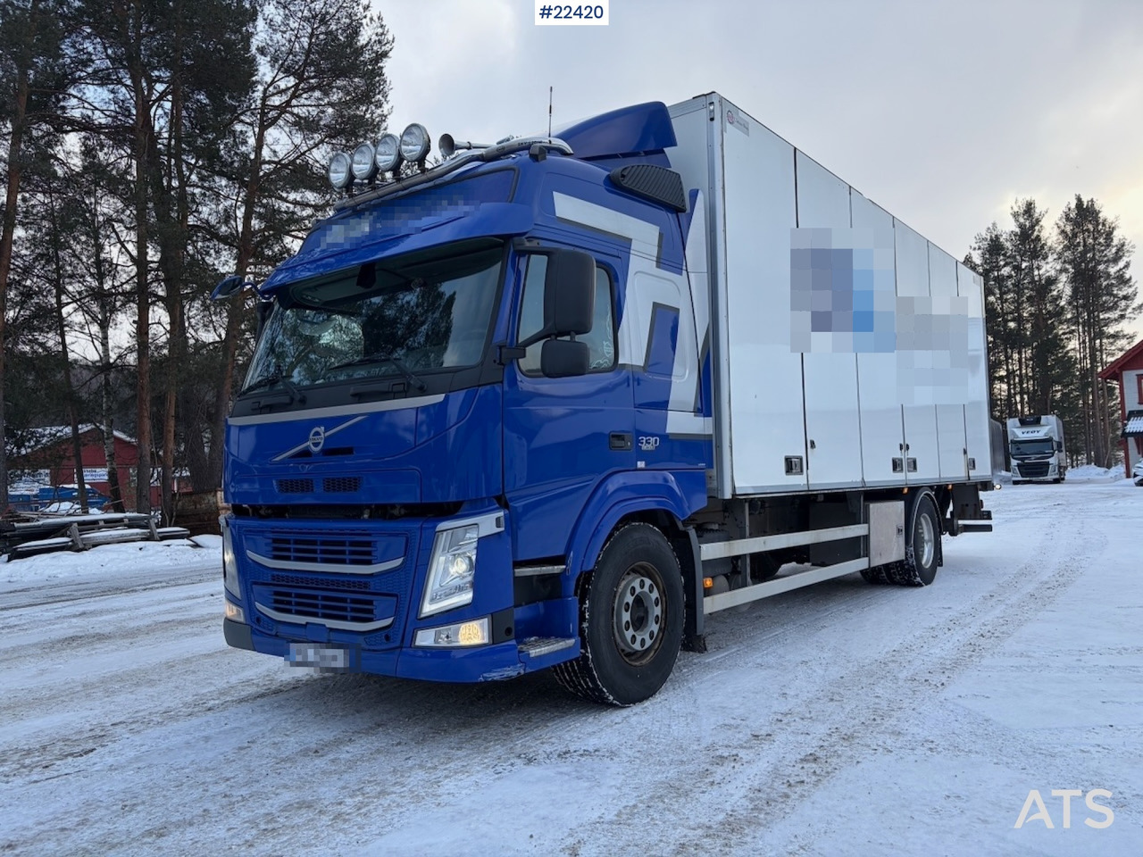 Volvo FM 330 - Box truck: picture 1 Volvo FM 330 - Box truck: picture 1