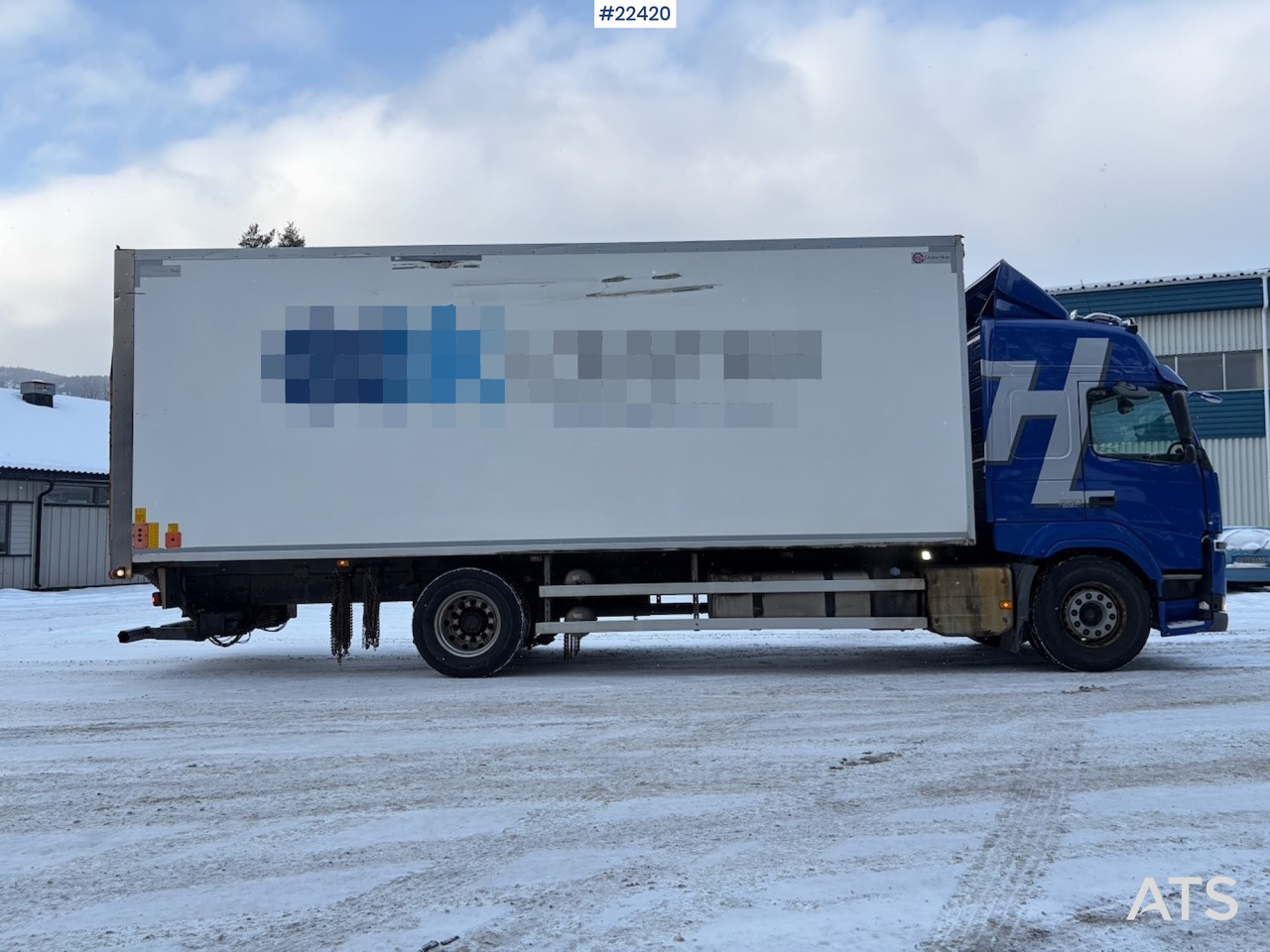 Volvo FM 330 - Box truck: picture 3 Volvo FM 330 - Box truck: picture 3