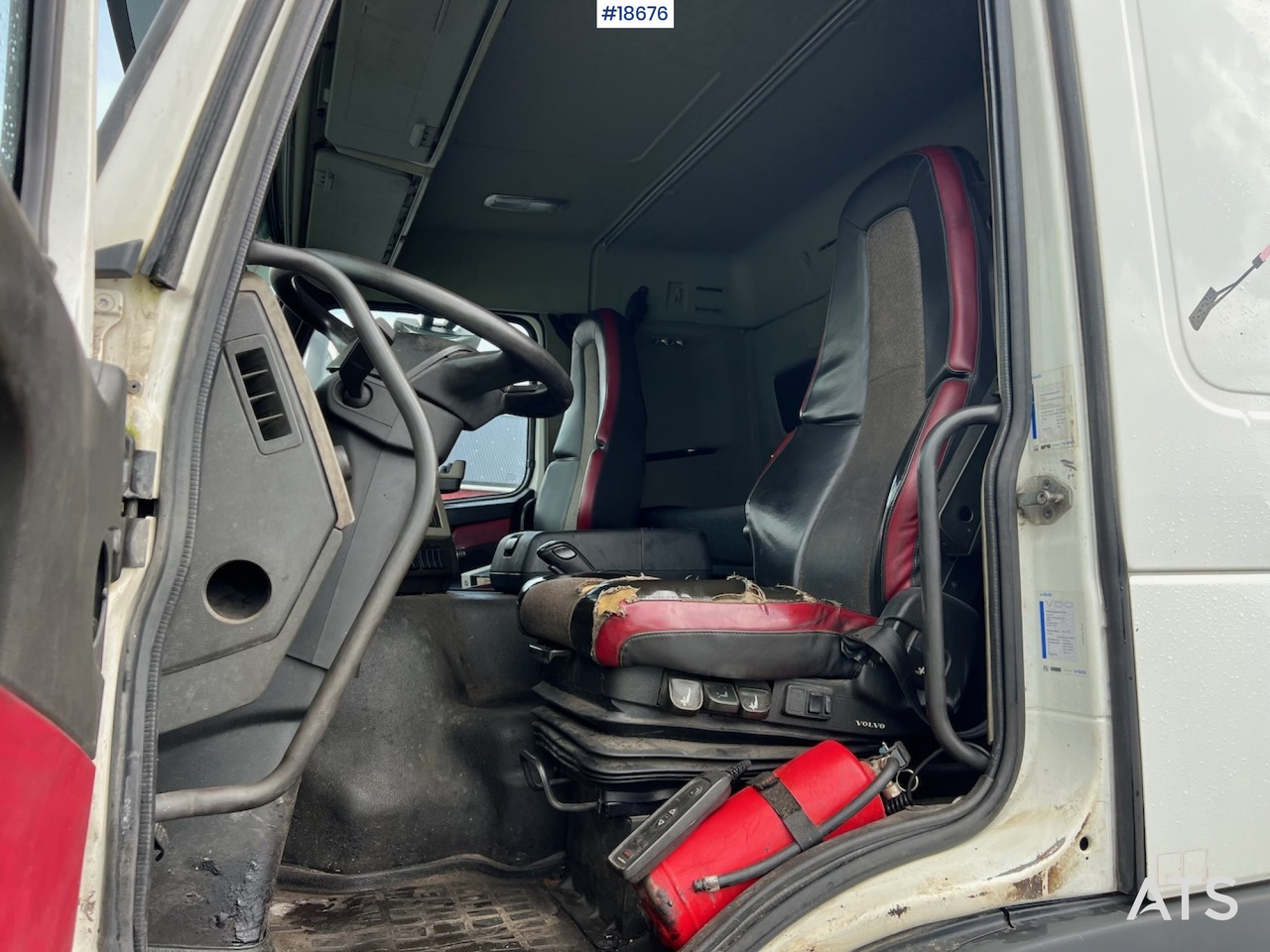 Tipper Volvo FM-370: picture 23