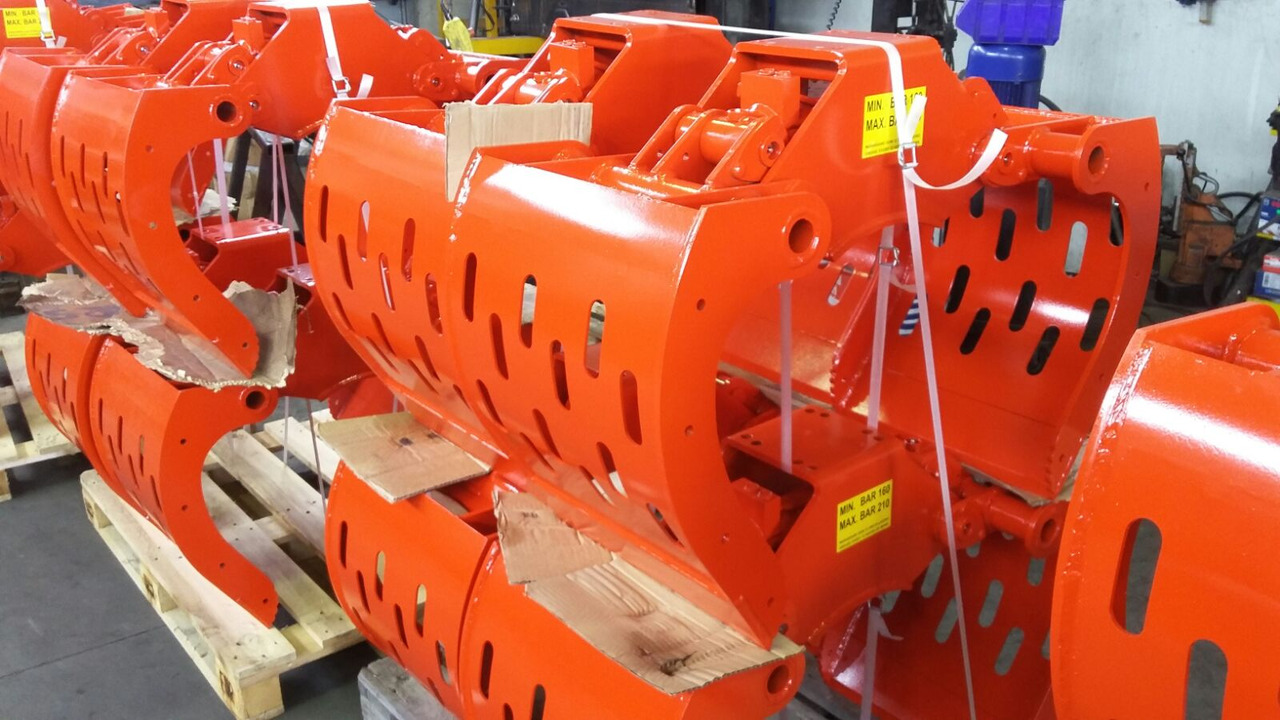 Pearced clamshell buckets withouth side-walls BV-MR 125 SG - Clamshell bucket for Loader crane: picture 2 Pearced clamshell buckets withouth side-walls BV-MR 125 SG - Clamshell bucket for Loader crane: picture 2